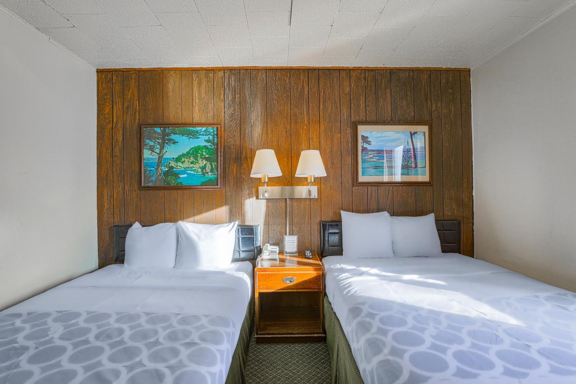 Love Hotels Silver Street By Oyo At Hurley Wi Экстерьер фото